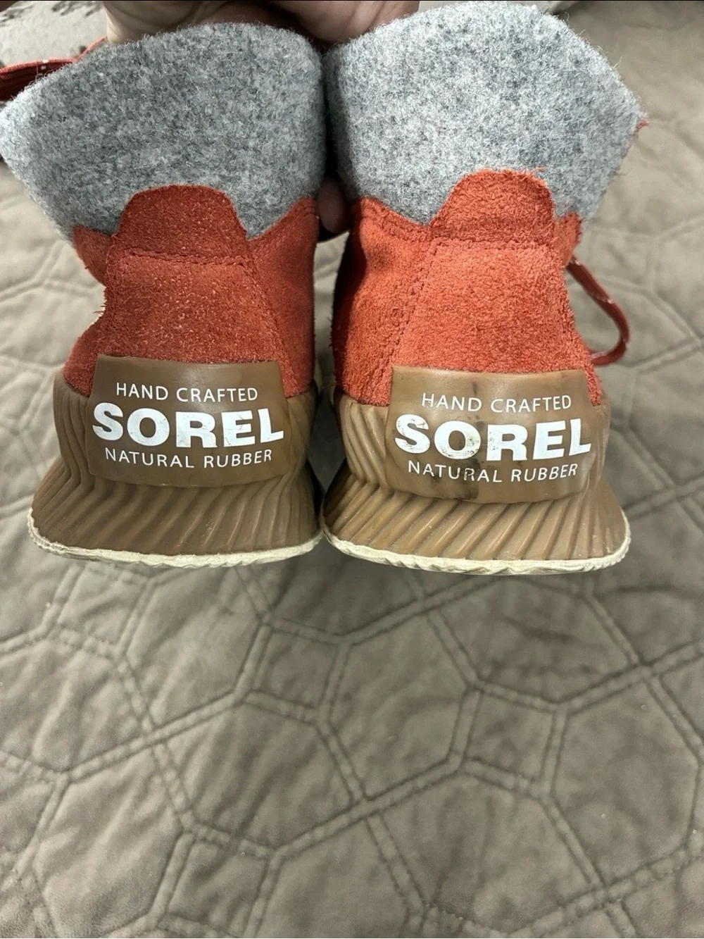Sorel Kids Red Suede Lace-Up Boots with Gray Felt Collar